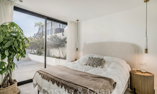 Luxury villa for sale with modern-Mediterranean design and sea views in Nueva Andalucia, Marbella 60976 
