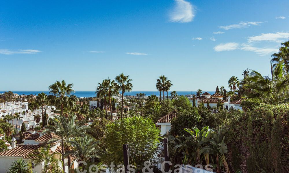 Luxury villa for sale with modern-Mediterranean design and sea views in Nueva Andalucia, Marbella 60993