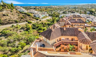 Spacious, luxury penthouse for sale with sea views and in a 5-star complex in Nueva Andalucia, Marbella 60885 