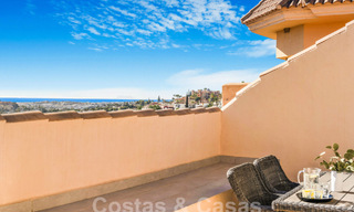 Spacious, luxury penthouse for sale with sea views and in a 5-star complex in Nueva Andalucia, Marbella 60899 