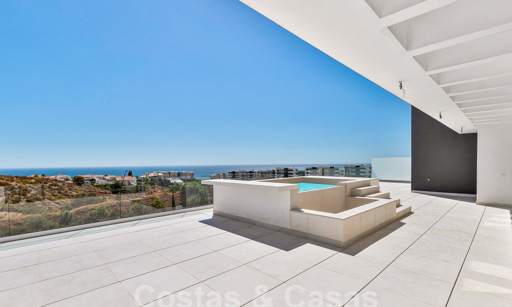 Bargain! Modern penthouse with sea views and private pool for sale in an innovative lifestyle complex in Benalmadena, Costa del Sol 60925