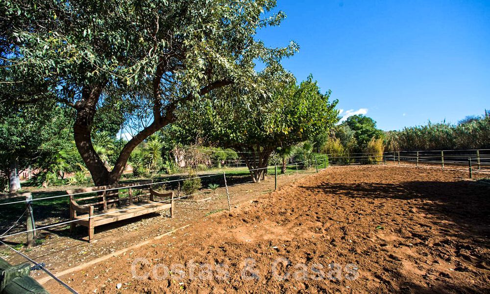 Finca with stables for sale a short distance from Estepona centre, Costa del Sol 61067