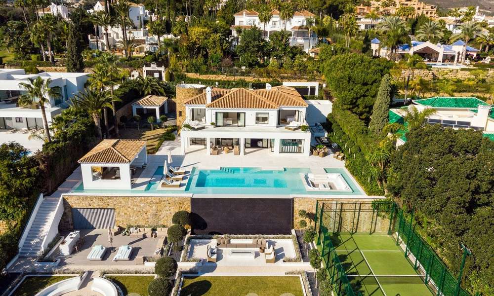 Spectacular resort-style luxury villa for sale with sea views in Nueva Andalucia's golf valley, Marbella 61091