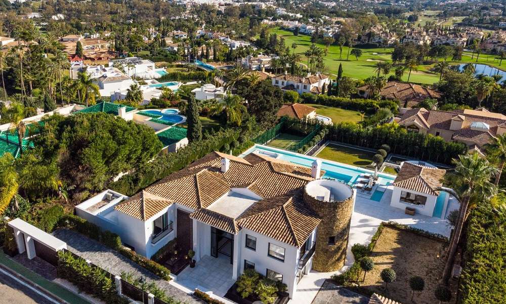 Spectacular resort-style luxury villa for sale with sea views in Nueva Andalucia's golf valley, Marbella 61097