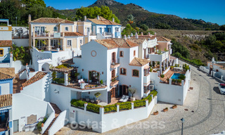 Charming, Andalusian, semi-detached house with sea views for sale in the hills of Marbella - Benahavis 61891 