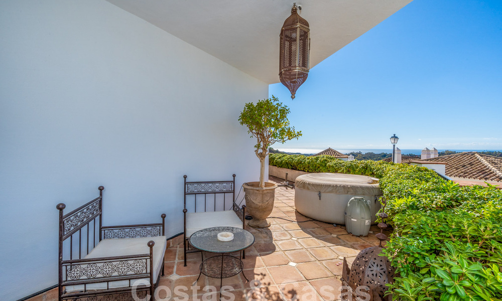 Charming, Andalusian, semi-detached house with sea views for sale in the hills of Marbella - Benahavis 61924