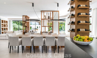 Luxury villa with modern-Mediterranean design for sale in a popular golf area in Nueva Andalucia, Marbella 61659 