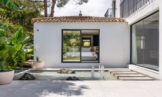 Luxury villa with modern-Mediterranean design for sale in a popular golf area in Nueva Andalucia, Marbella 61675 