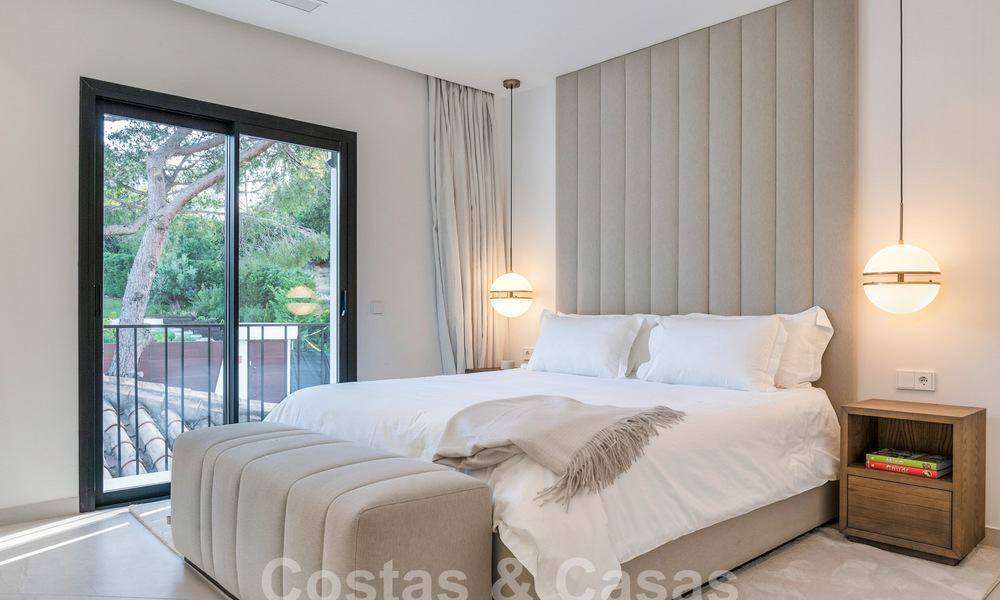 Luxury villa with modern-Mediterranean design for sale in a popular golf area in Nueva Andalucia, Marbella 61684