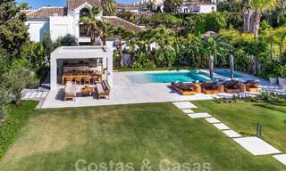 Luxury villa with modern-Mediterranean design for sale in a popular golf area in Nueva Andalucia, Marbella 61699 