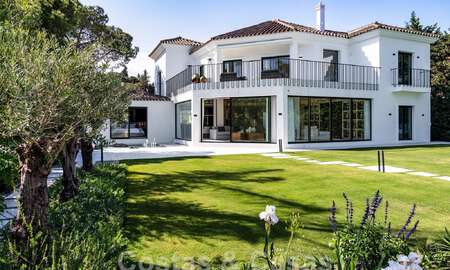 Luxury villa with modern-Mediterranean design for sale in a popular golf area in Nueva Andalucia, Marbella 61715