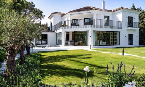 Luxury villa with modern-Mediterranean design for sale in a popular golf area in Nueva Andalucia, Marbella 61715