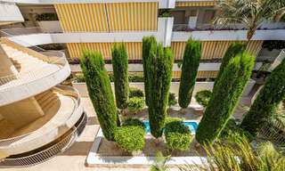 Luxurious apartment for sale with panoramic sea views in a gated urbanization on the Golden Mile, Marbella 61728 