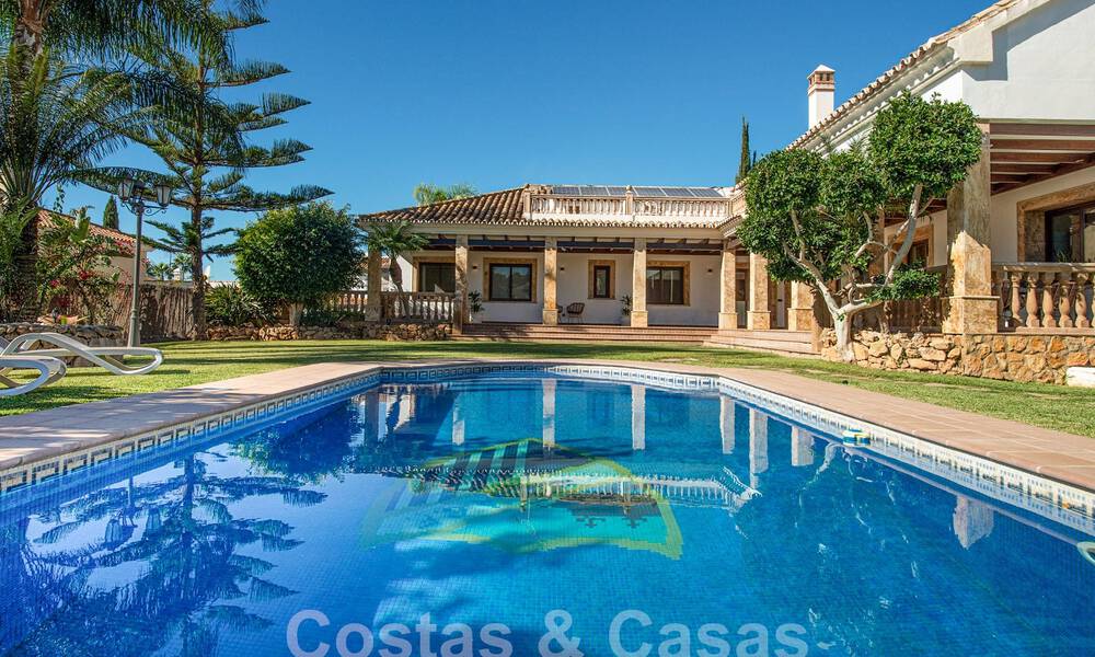 Energy efficient Spanish luxury villa for sale in a quiet residential area in the golf valley of Mijas, Costa del Sol 61408