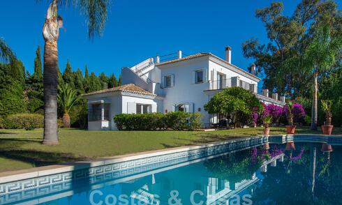 Mediterranean luxury villa for sale just steps from the beach and amenities in Guadalmina Baja, Marbella 61849