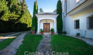 Mediterranean luxury villa for sale just steps from the beach and amenities in Guadalmina Baja, Marbella 61852 