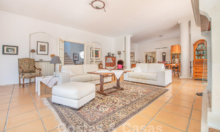Mediterranean luxury villa for sale just steps from the beach and amenities in Guadalmina Baja, Marbella 61872 