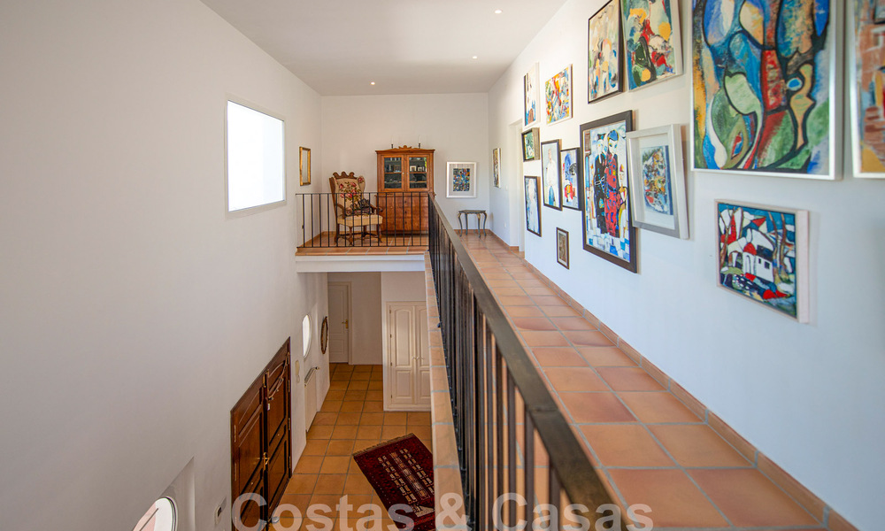 Mediterranean luxury villa for sale just steps from the beach and amenities in Guadalmina Baja, Marbella 61876