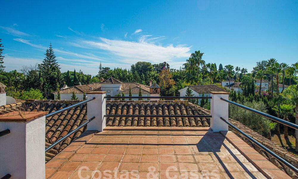 Mediterranean luxury villa for sale just steps from the beach and amenities in Guadalmina Baja, Marbella 61885