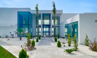 New, modern, luxury villa for sale with panoramic sea views in the exclusive Marbella Club Golf Resort in Benahavis - Marbella 61972 