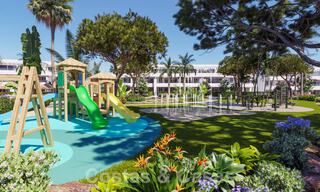 New development of apartments with sea views for sale, adjacent to a golf course near Sotogrande, Costa del Sol 62036 