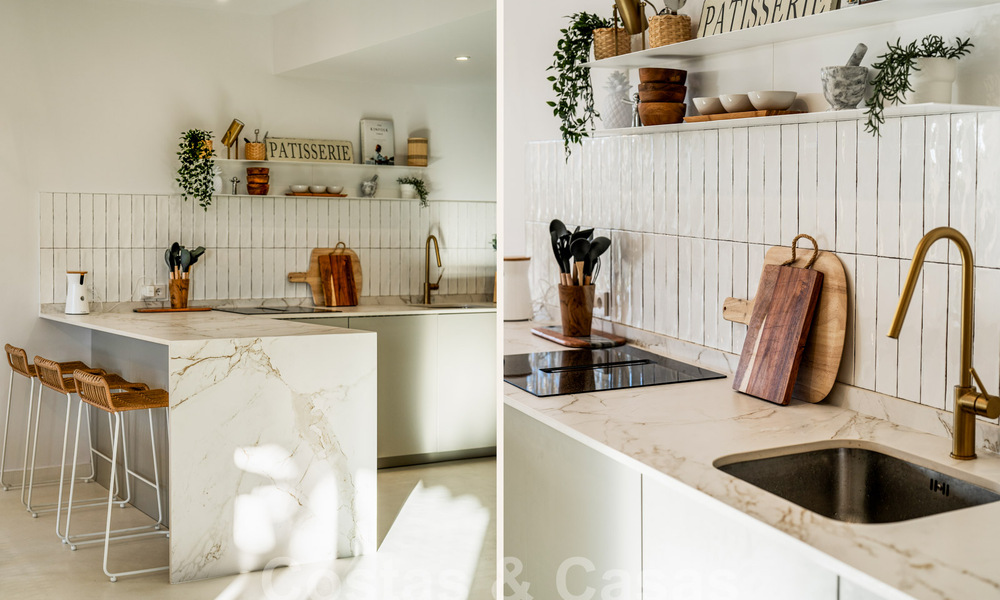 Move-in ready! Charming renovated garden apartment for sale in gated community in La Quinta, Benahavis - Marbella 62198