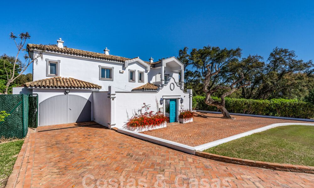Authentic villa, Mediterranean architecture for sale in Sotogrande, Costa del Sol 62229