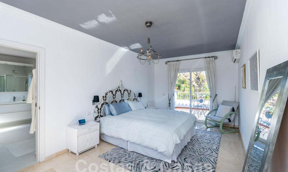 Authentic villa, Mediterranean architecture for sale in Sotogrande, Costa del Sol 62248