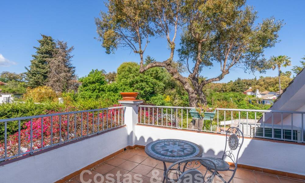 Authentic villa, Mediterranean architecture for sale in Sotogrande, Costa del Sol 62252