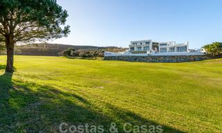 New development of modern luxury villas for sale, frontline golf with sea views in Mijas, Costa del Sol 62441 