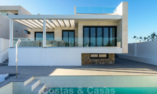 New development of modern luxury villas for sale, frontline golf with sea views in Mijas, Costa del Sol 62463 