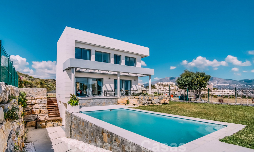 New development of modern luxury villas for sale, frontline golf with sea views in Mijas, Costa del Sol 62469