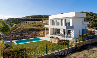 New development of modern luxury villas for sale, frontline golf with sea views in Mijas, Costa del Sol 62477 