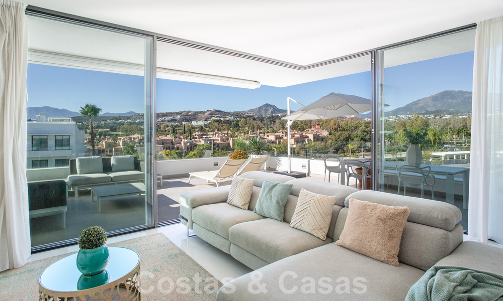 Modern 3 bedroom apartment with spacious terraces for sale on the New Golden Mile between Marbella and Estepona 62494