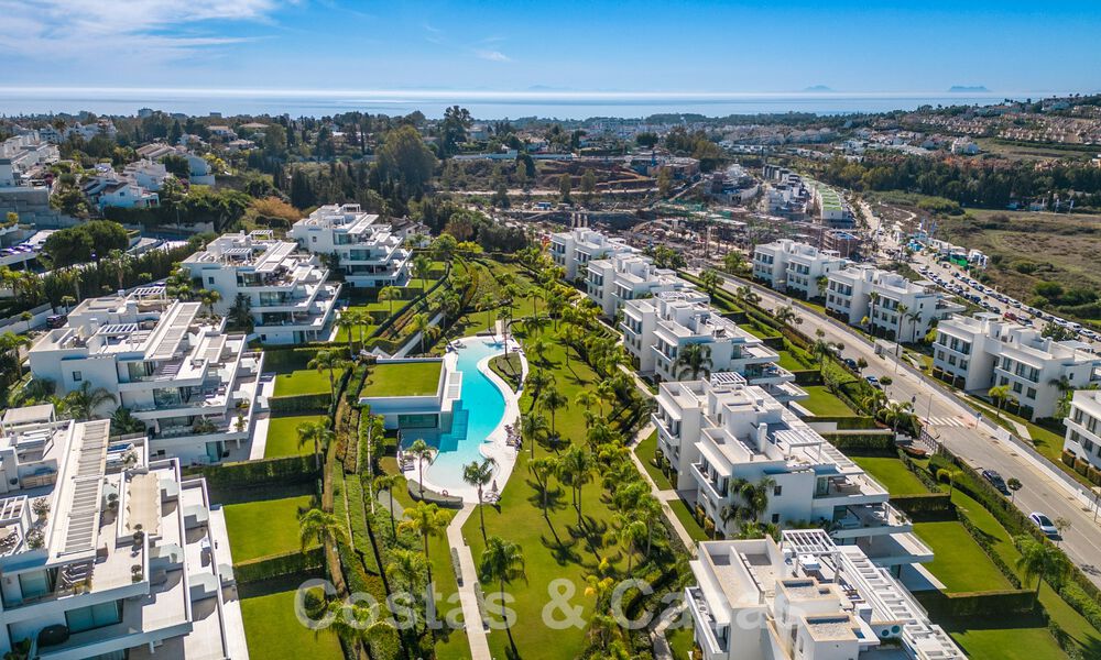 Modern 3 bedroom apartment with spacious terraces for sale on the New Golden Mile between Marbella and Estepona 62501