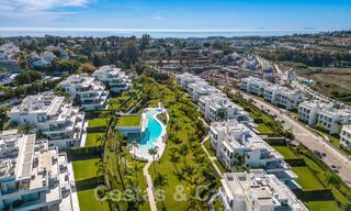 Modern 3 bedroom apartment with spacious terraces for sale on the New Golden Mile between Marbella and Estepona 62501 