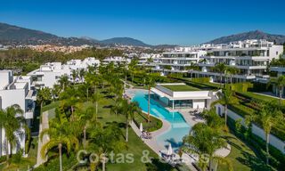 Modern 3 bedroom apartment with spacious terraces for sale on the New Golden Mile between Marbella and Estepona 62505 