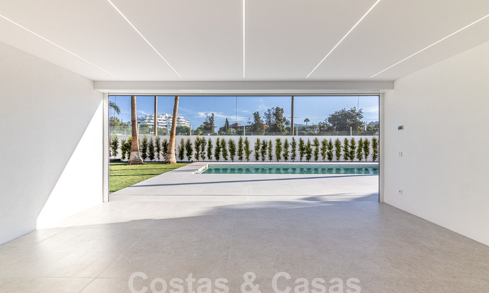 New single-storey modern Mediterranean villa for sale, frontline golf, close to San Pedro - Marbella 62540