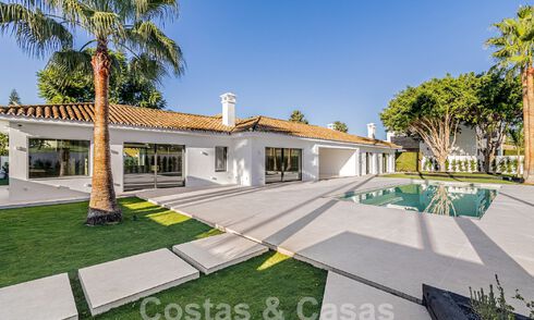 New single-storey modern Mediterranean villa for sale, frontline golf, close to San Pedro - Marbella 62541