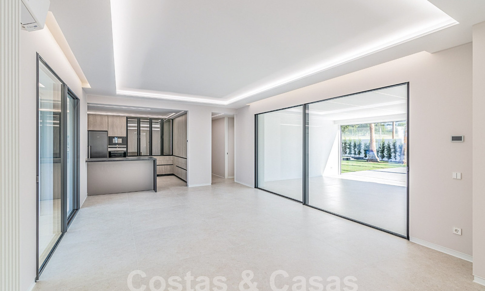 New single-storey modern Mediterranean villa for sale, frontline golf, close to San Pedro - Marbella 62543