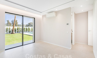 New single-storey modern Mediterranean villa for sale, frontline golf, close to San Pedro - Marbella 62552 