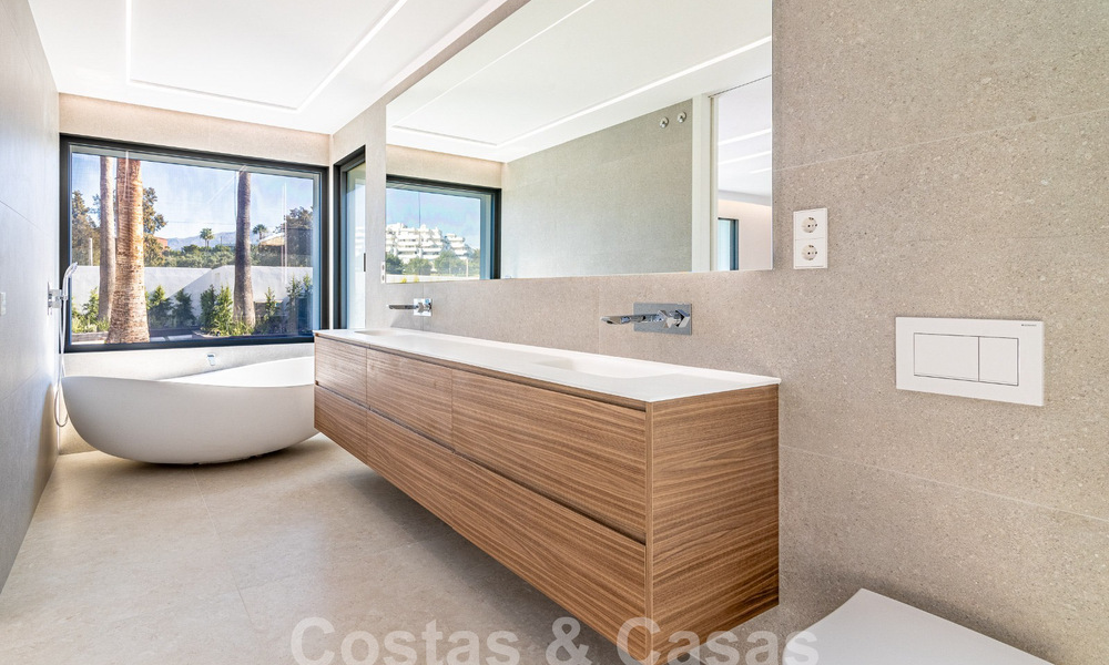 New single-storey modern Mediterranean villa for sale, frontline golf, close to San Pedro - Marbella 62554