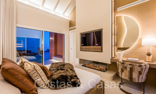 Quality renovated, huge penthouse for sale in frontline beach complex east of Marbella centre 70670 