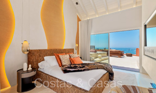 Quality renovated, huge penthouse for sale in frontline beach complex east of Marbella centre 70684 