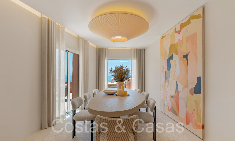 Quality renovated, huge penthouse for sale in frontline beach complex east of Marbella centre 70687
