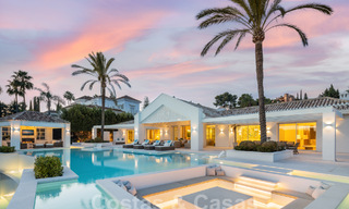 Sophisticated luxury villa with panoramic sea views for sale in Nueva Andalucia, Marbella 62764 