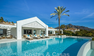 Sophisticated luxury villa with panoramic sea views for sale in Nueva Andalucia, Marbella 62771 