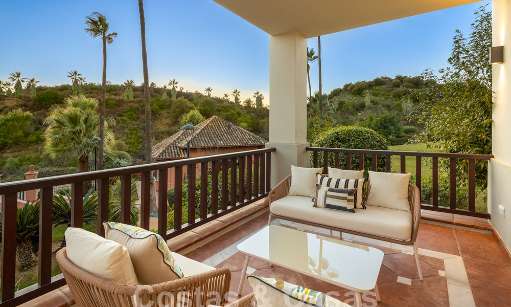 Luxuriously refurbished Mediterranean house for sale in an exclusive gated residential area on Marbella's Golden Mile 62748