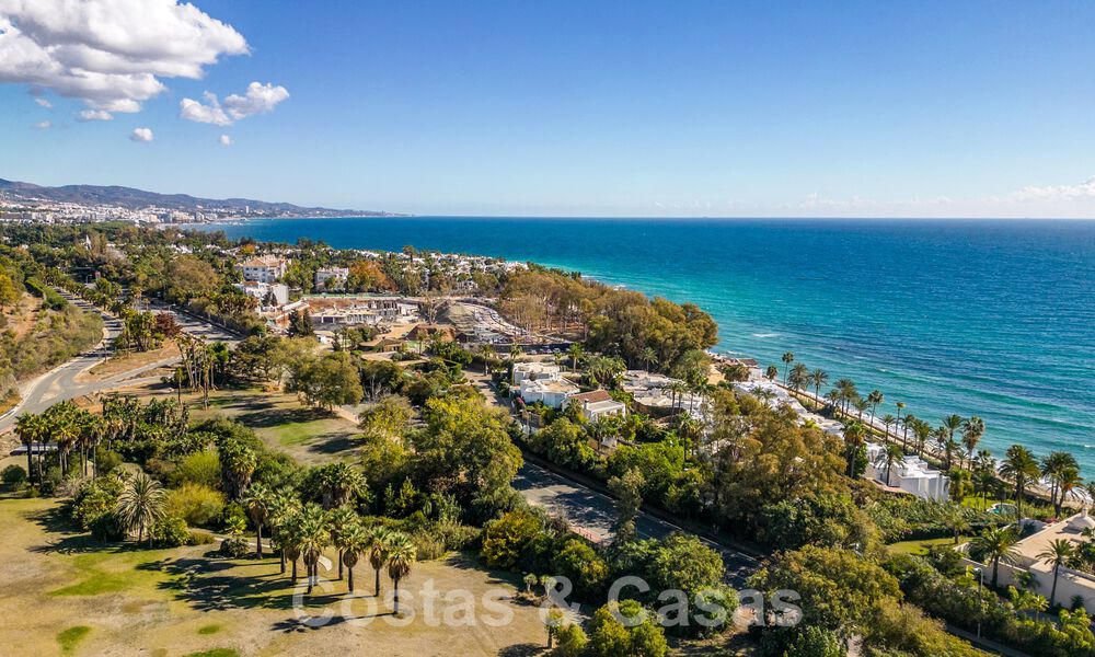 Turnkey luxury villas for sale in a new innovative complex consisting of 12 sophisticated villas with sea views, on Marbella's Golden Mile 62650
