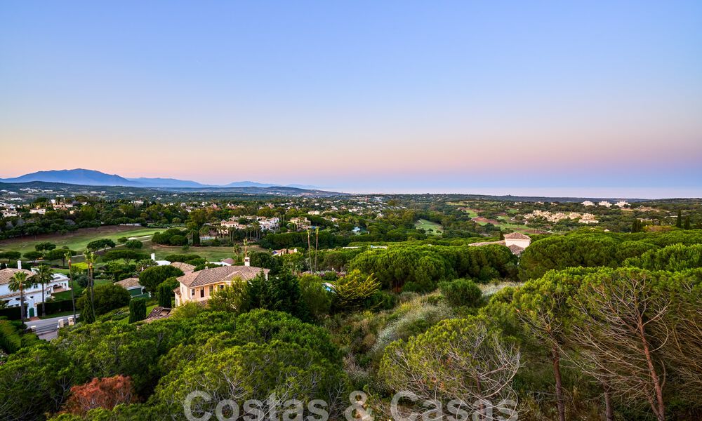 Designer villa with cutting-edge architecture for sale located in a green area of Sotogrande, Costa del Sol 62872